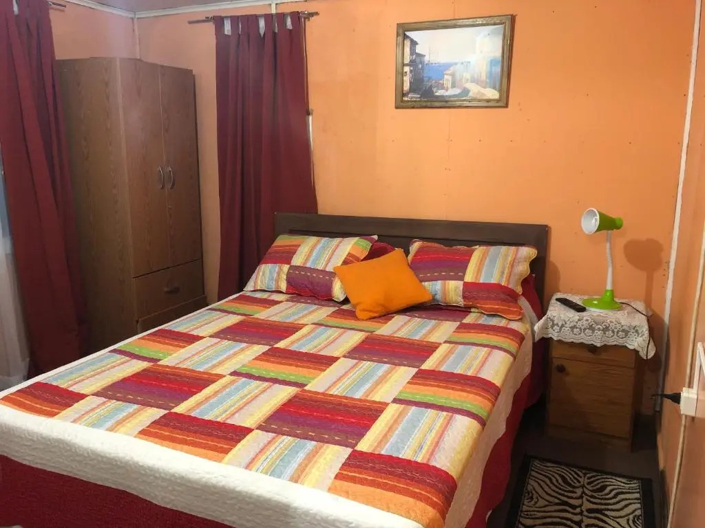 Hospedaje Familiar Gladys House