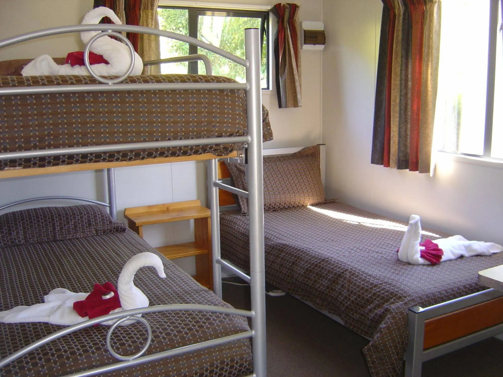 Bowentown Beach Holiday Park