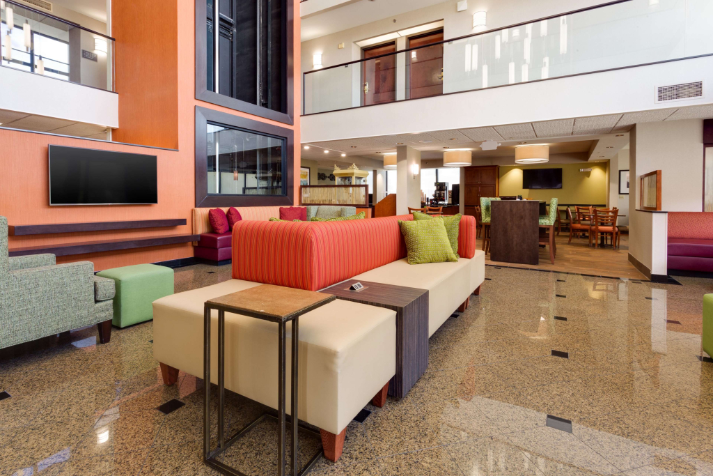 Drury Inn & Suites Denver Tech Center