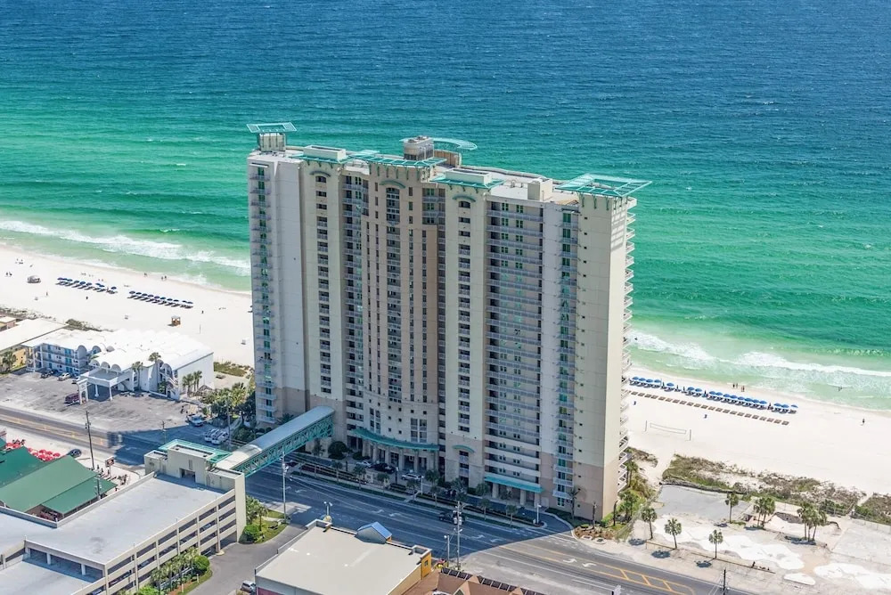 Oceanfront Getaway W/ Balcony & Luxe Amenities 3 Bedroom Condo