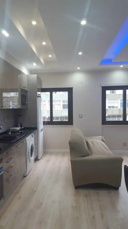 Cozy Pontinha Apartment