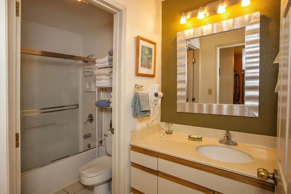 Kihei Bay Vista - Maui Condo & Home