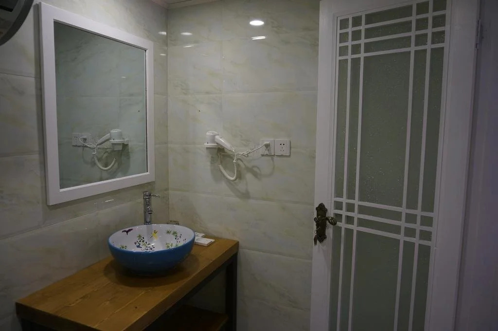 Hongcun Le Xianju Inn