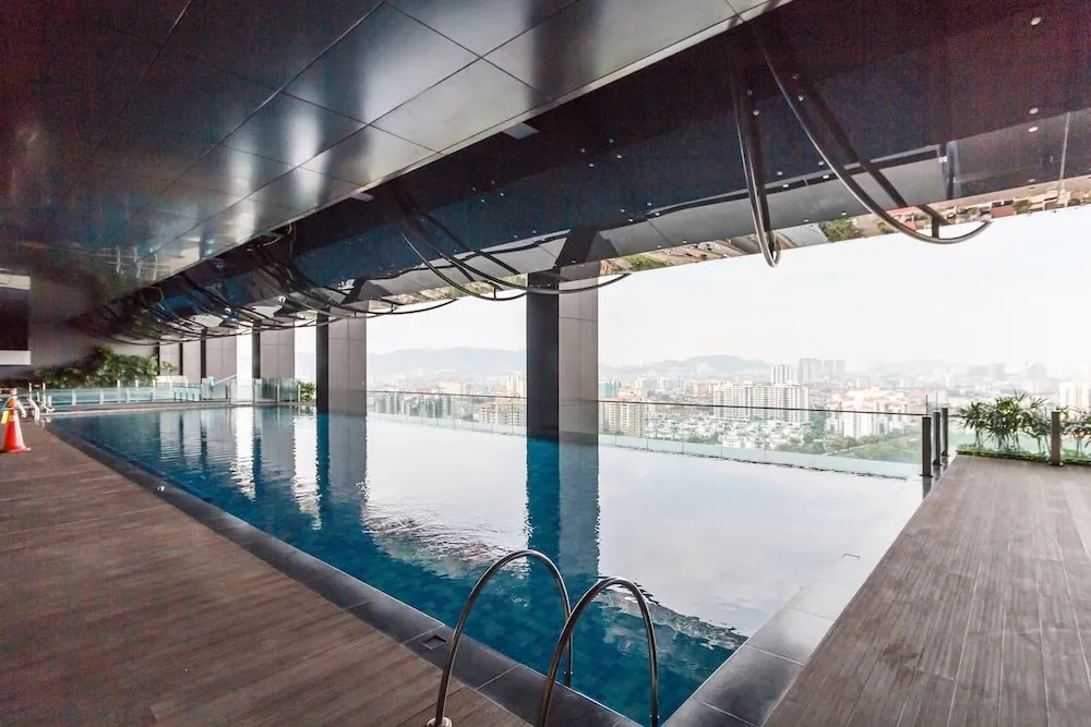 Cozy 2BR in Klcc With Top Notch Facilities