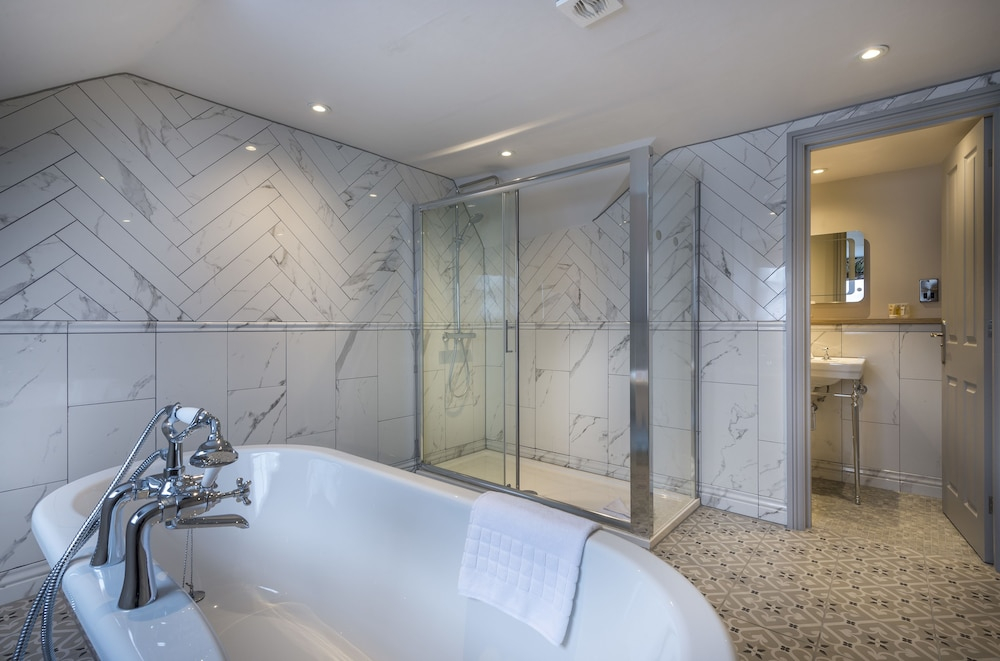 The Three Swans Hotel, Hungerford, Berkshire - The Coaching Inn Group
