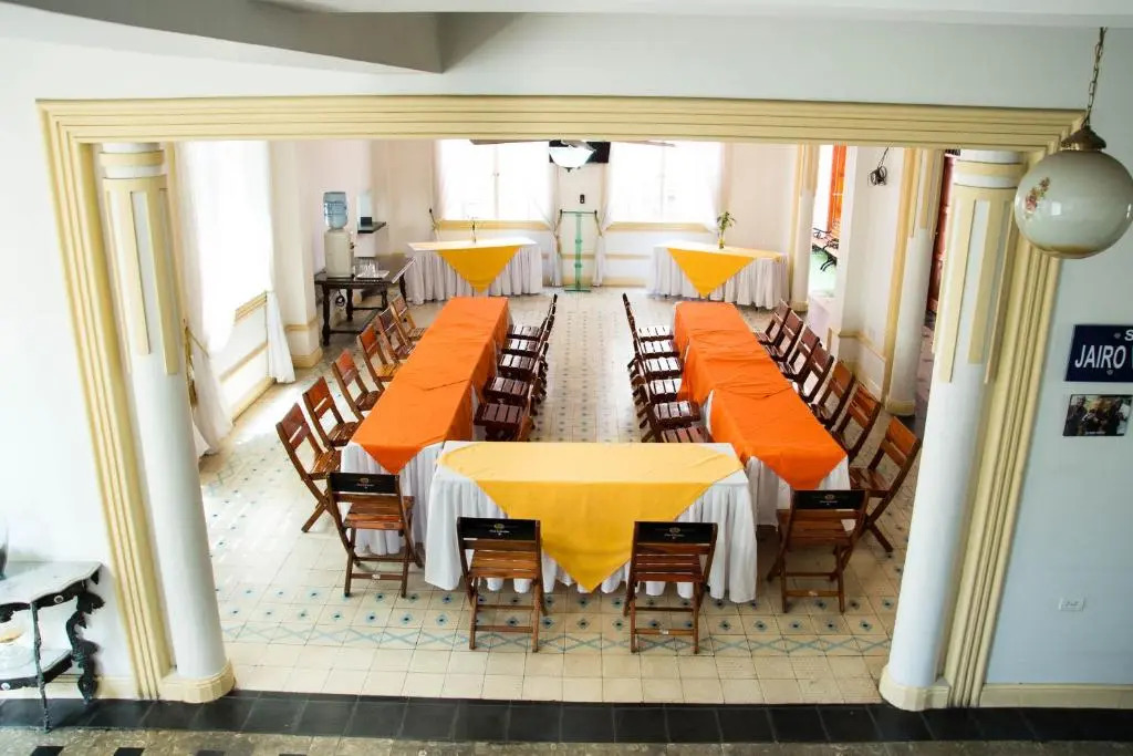 Hotel Savoy