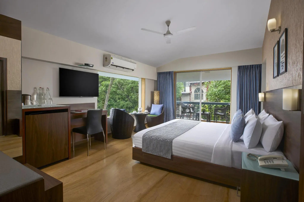 The Hawaii Comforts Panjim Donapaula