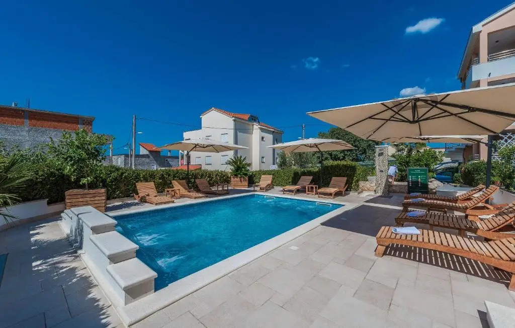 Villa Zdenka with heated pool