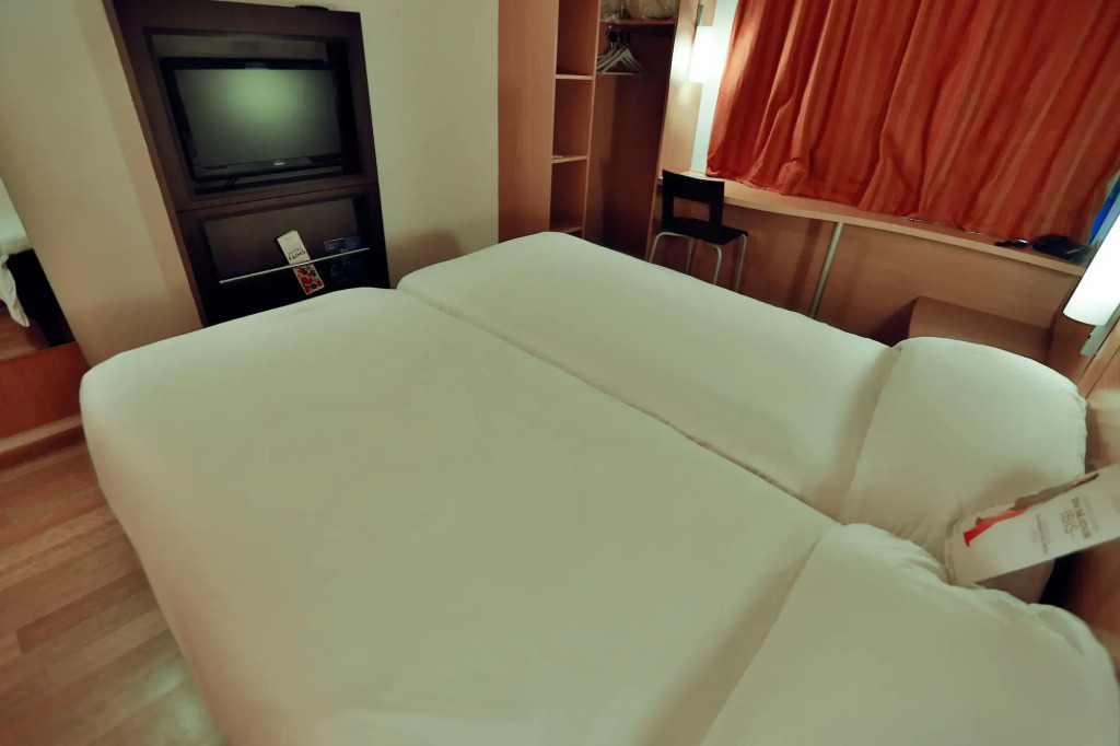 Ibis Meknès