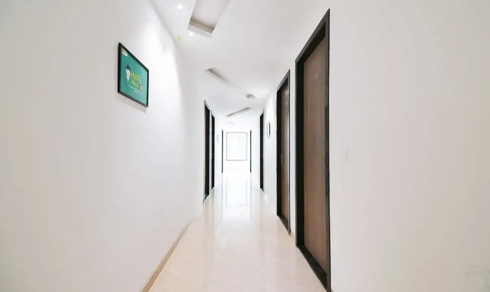 Treebo Avadh Residency