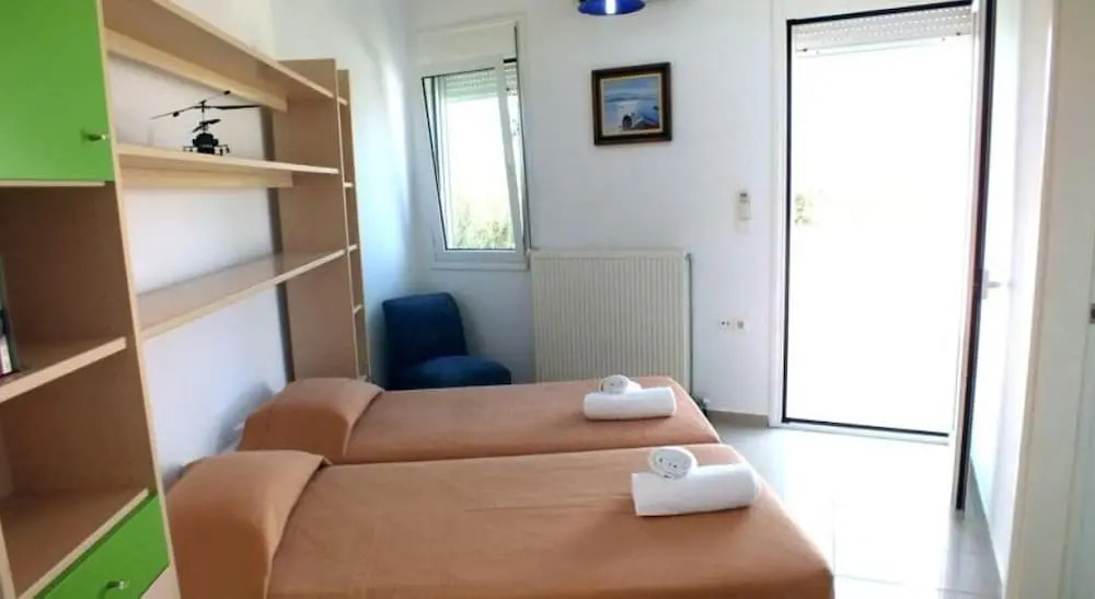 Villa Joy Mare - Seaside Escape with Private Pool