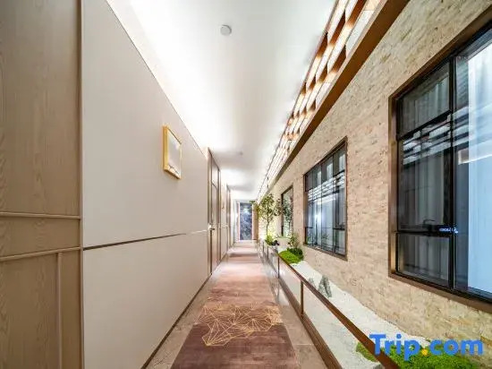 Zhirong Yixiang Hotel (Dongguan Dalang Store)