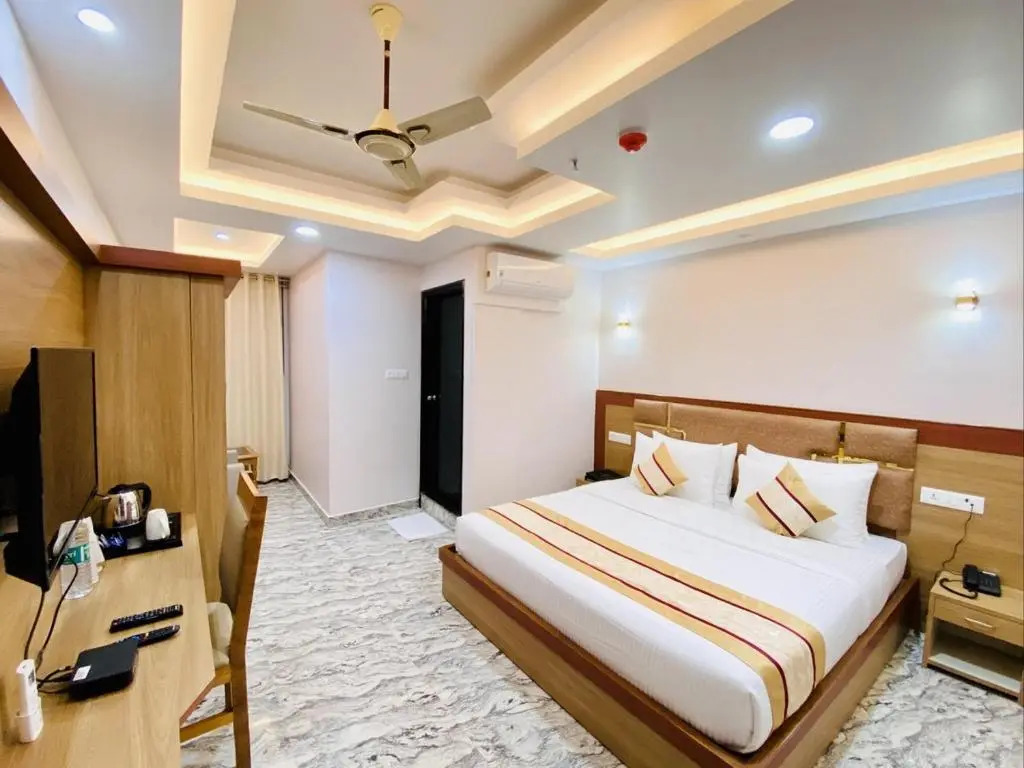 Hotel Imolesh