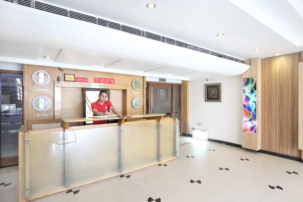 Hotel Aaditya Majha Continental