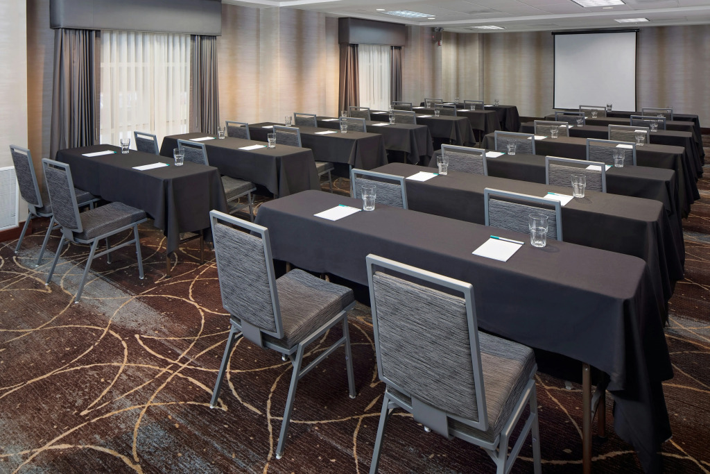 Homewood Suites by Hilton Minneapolis-Mall Of America
