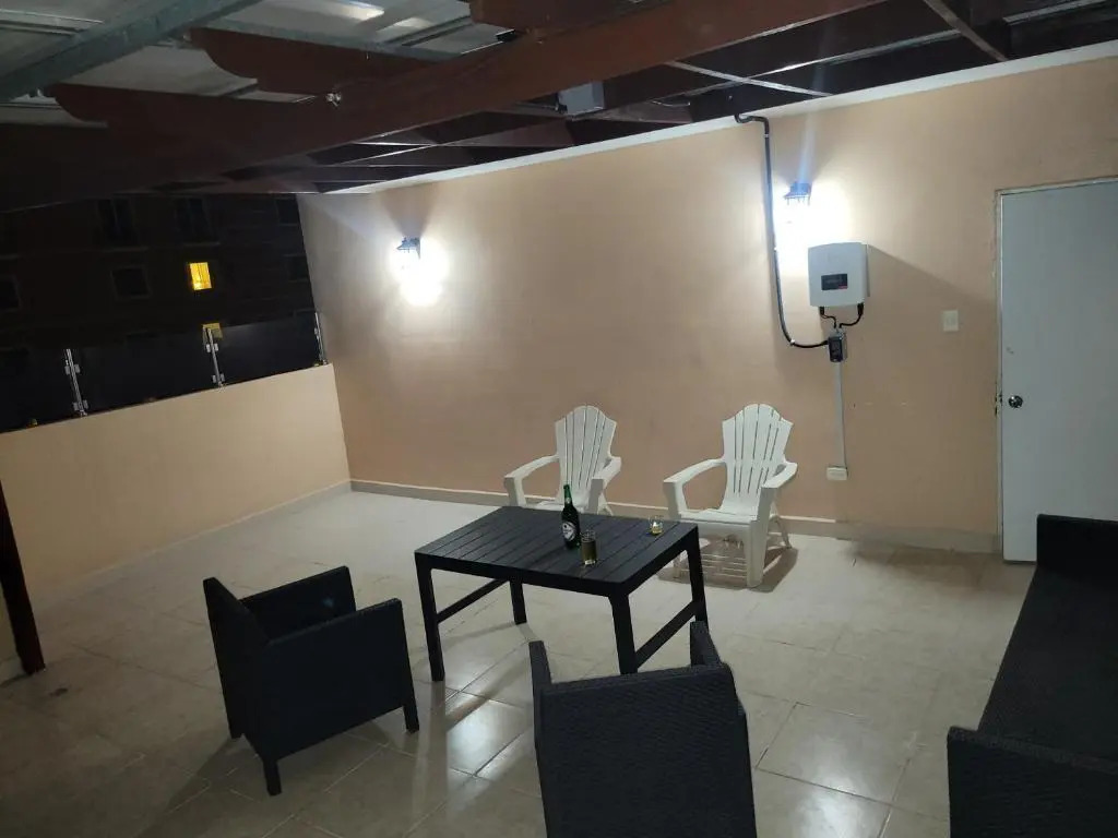 Evelynne Apartment
