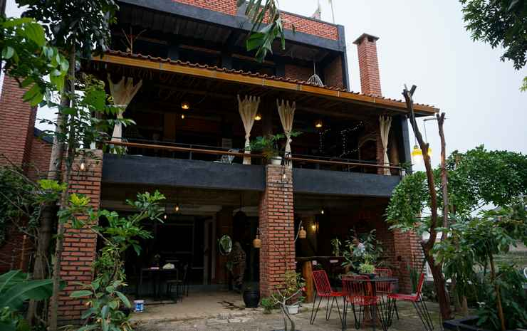 Villa Lira - Buah Batu Bandung