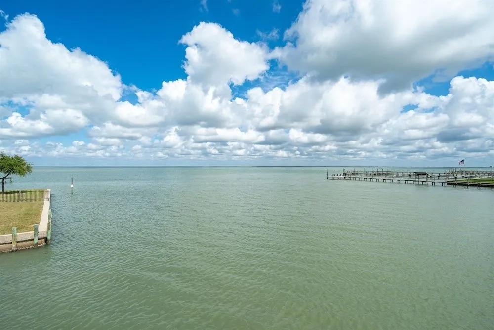 Bay Bliss
