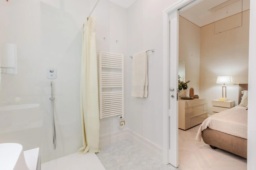 The Silk Thread the Luxury 3 Bedrooms Apartment