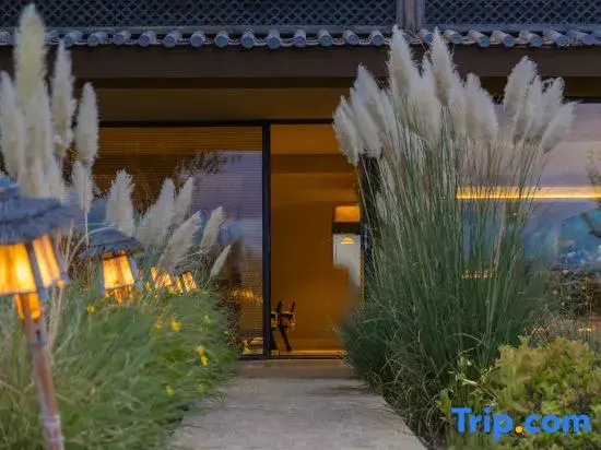 Xiaoman | Mountain Sea View · Lakeside Vacation Apartment (Lugu Lake Puluo Pier)