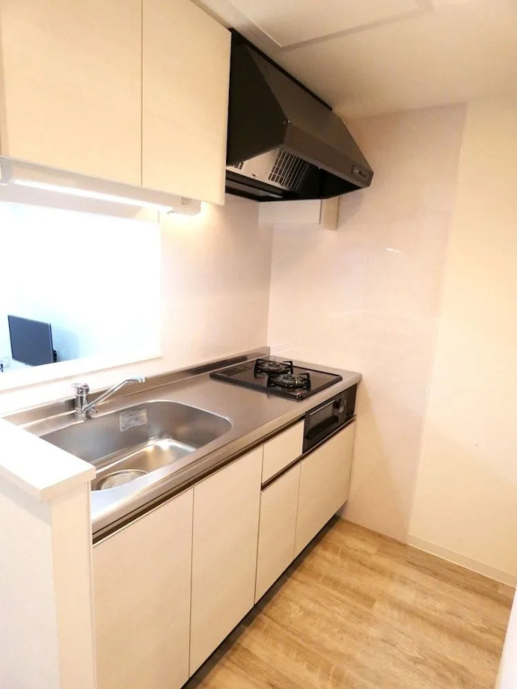 Alpha Square Minami 6 Jo 511