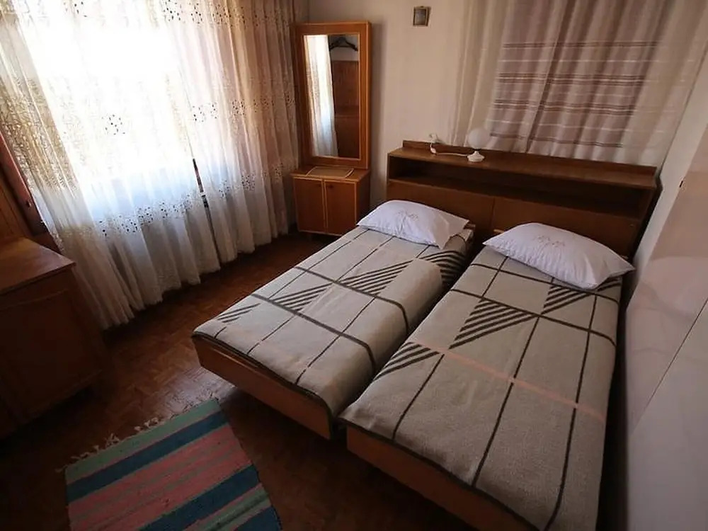Comfortable Apartment, Close to the Beach