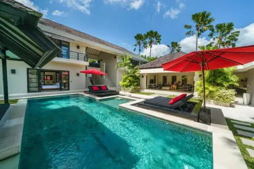 Luxury 3 Bedroom Villa Canggu