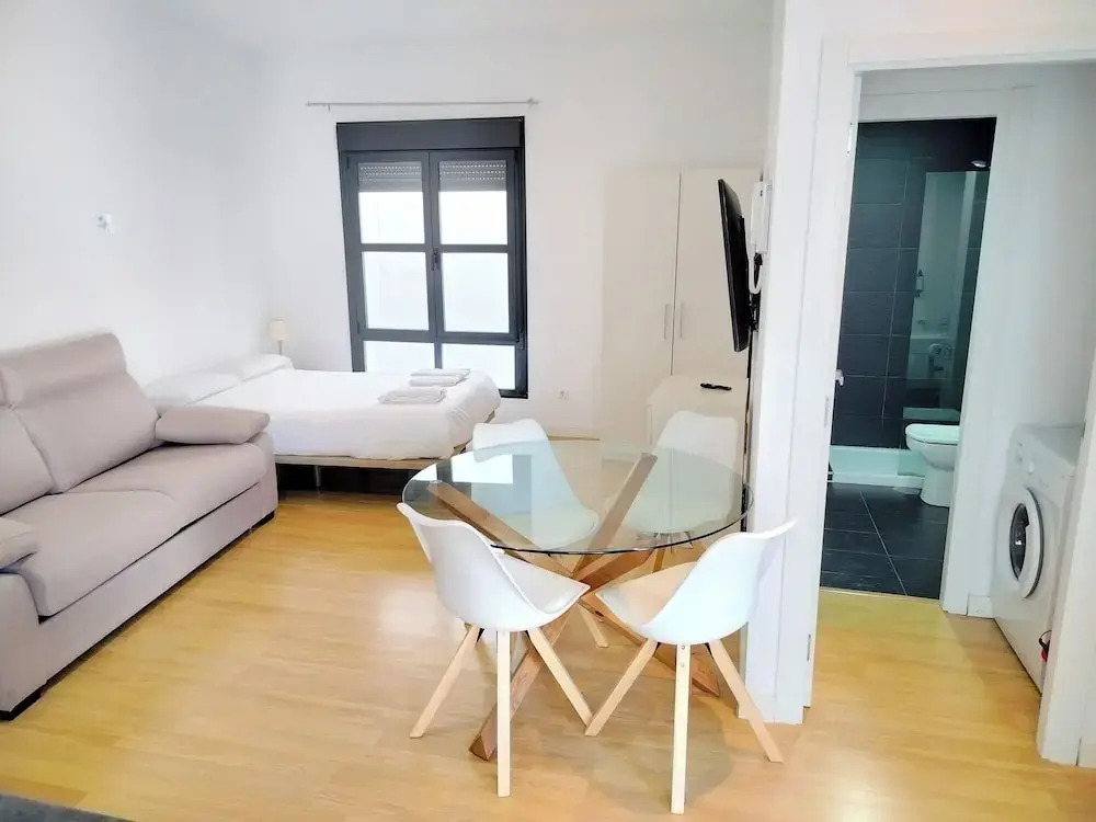Apartamentos Centro Cordoba by MiRa