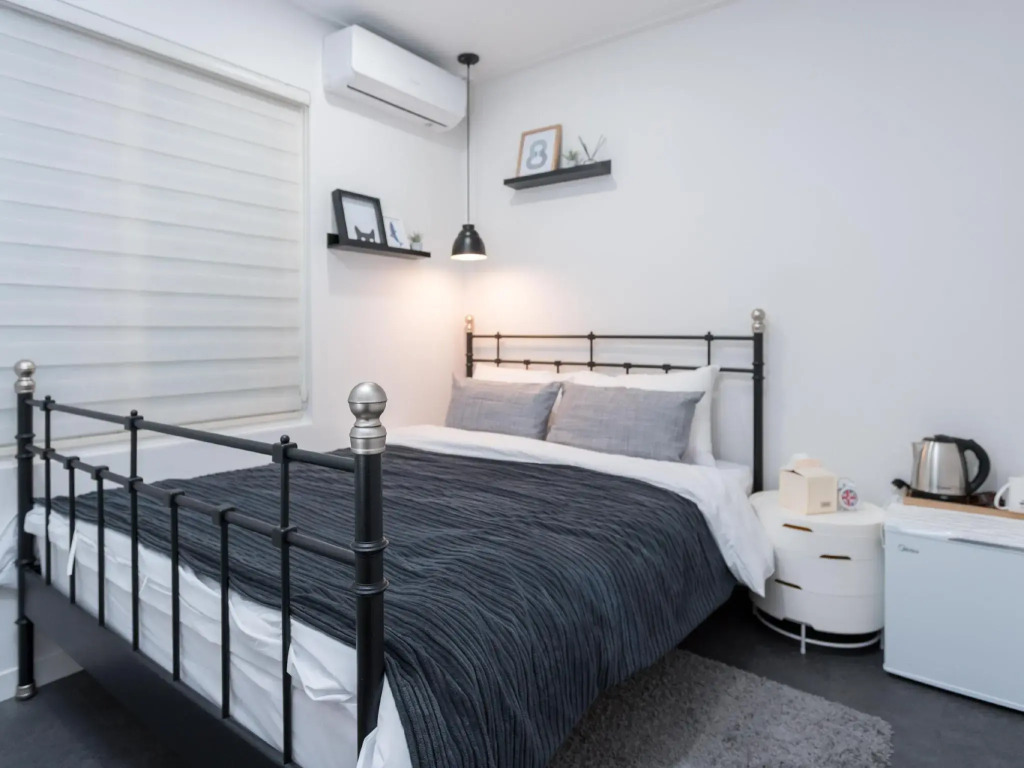 Mono House Hongdae 2