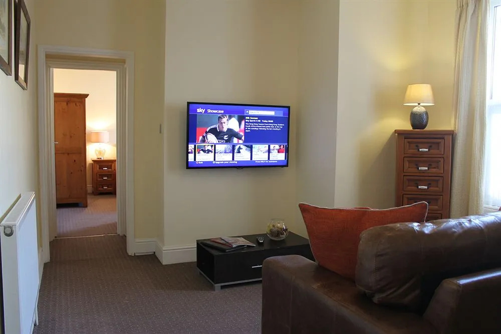 Andover House Hotel & Restaurant