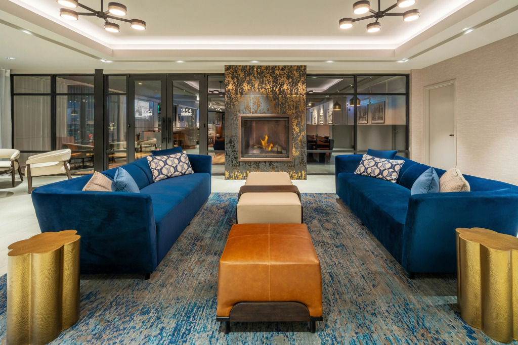 DoubleTree by Hilton Sioux City