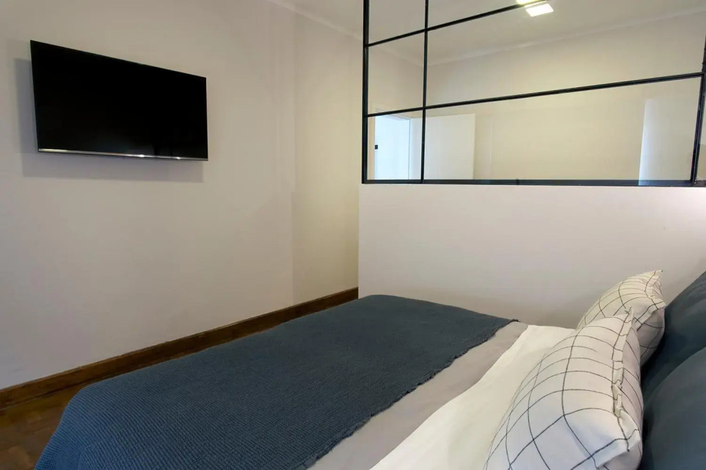 Mitre Suite