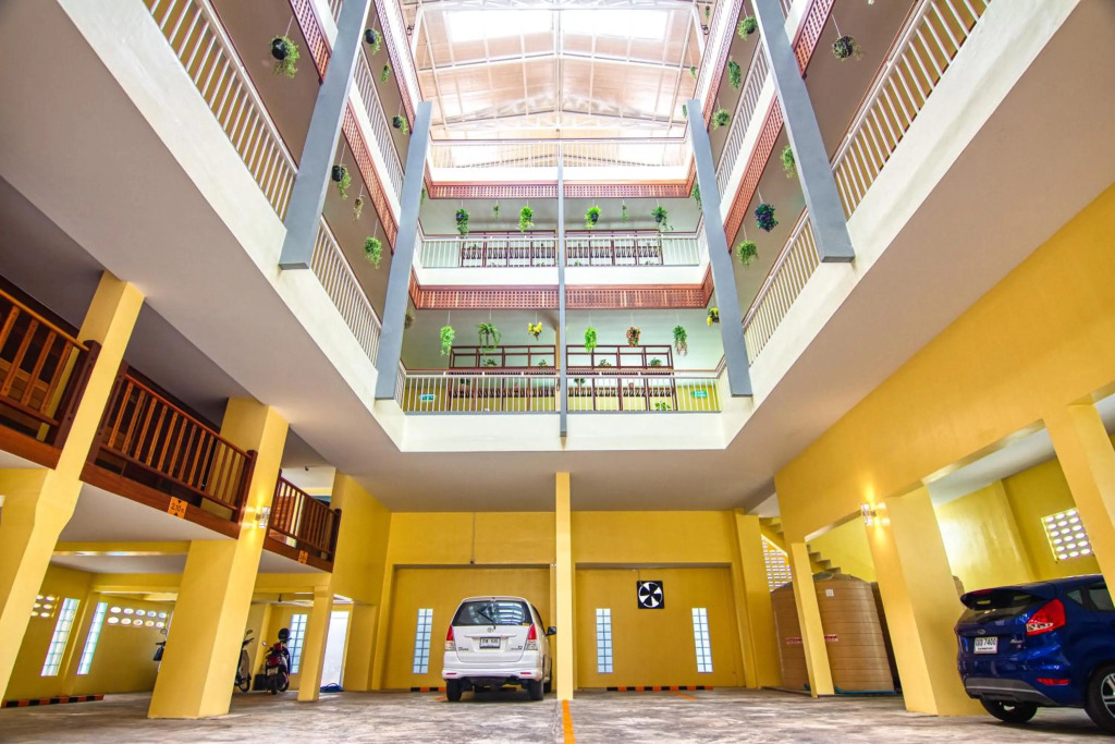 Nonnee Lampang Hotel