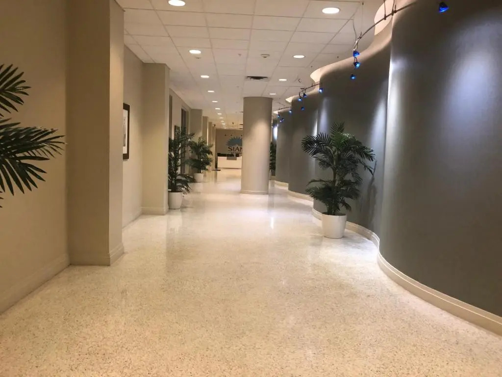 Great Apartment with beach access