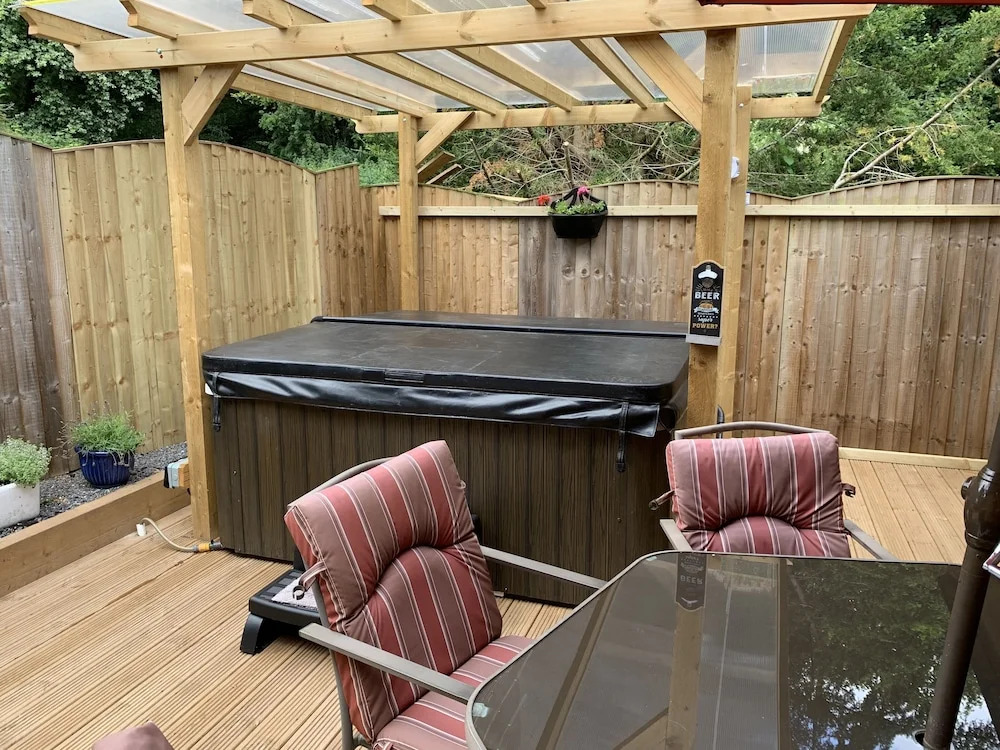BedrockLodge Buisness Centre HolidayLets