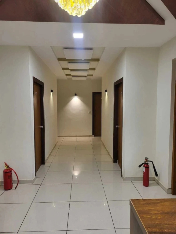 Hotel Shreejis