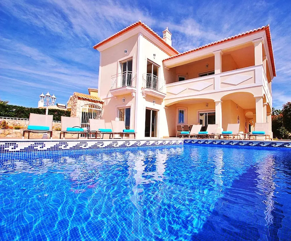 Villa Florença - com Piscina Aquecível e BBQ em Albufeira