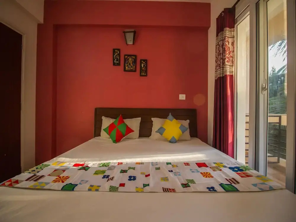 OYO 12953 Home Pool View 2BHK Arpora