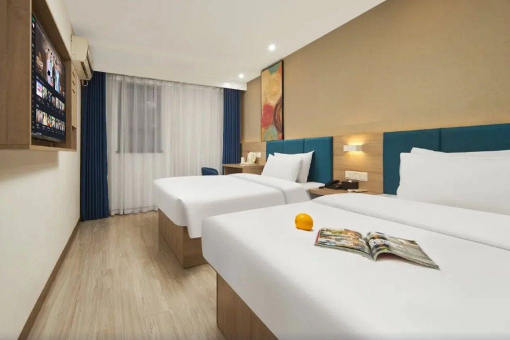 7 Days Premium Hotel (Changsha West Bus Station Meixi Lake East Subway Station)