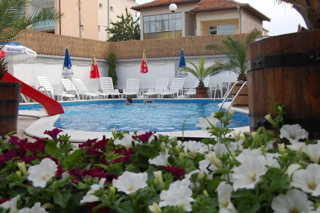 Hotel Alpina