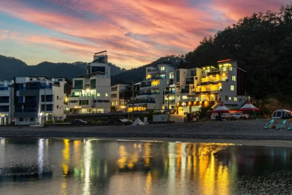Geoje Island the Climb Spa Pension
