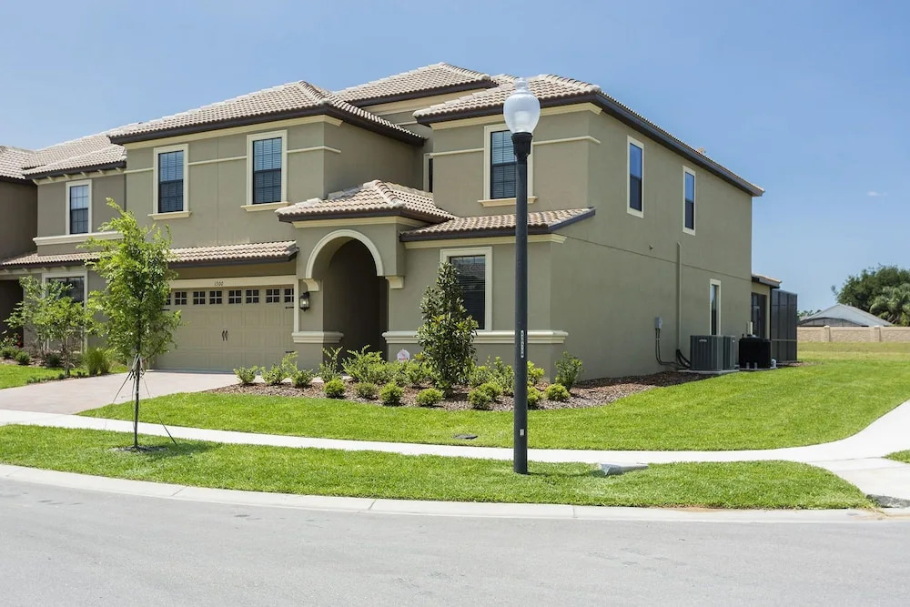 1300bw- Non Renting 5/1/2022 The Retreat at Championsgate