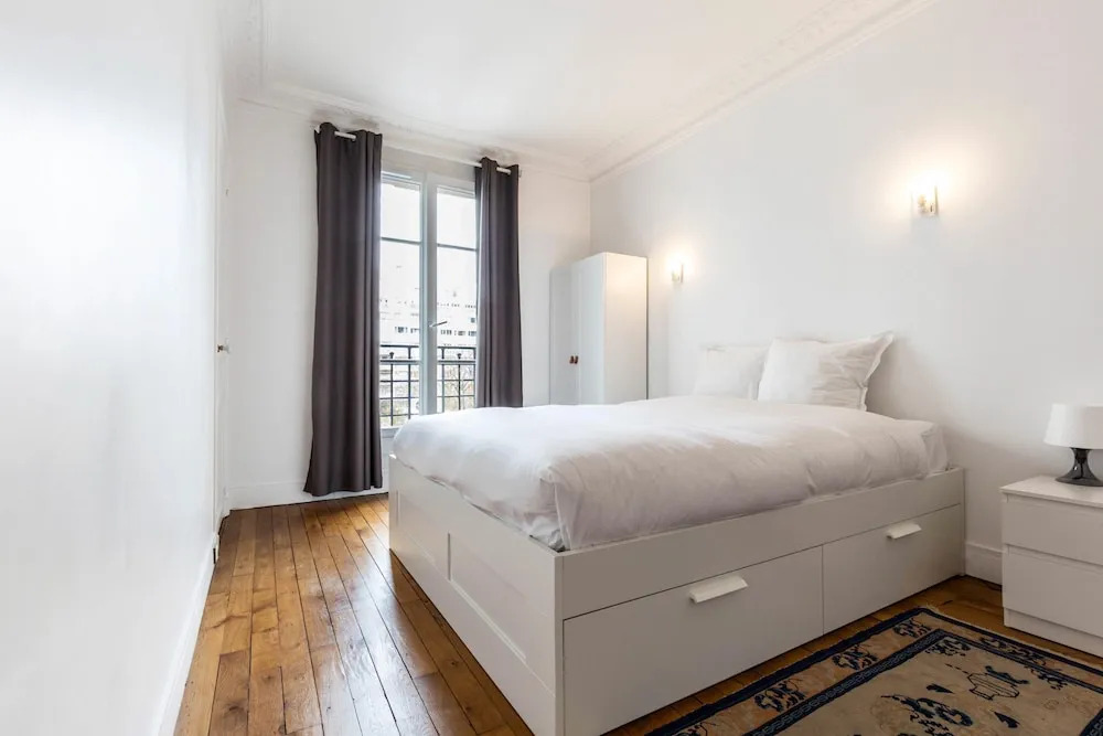 Zola Riverview Great 2 Bedroom in Paris