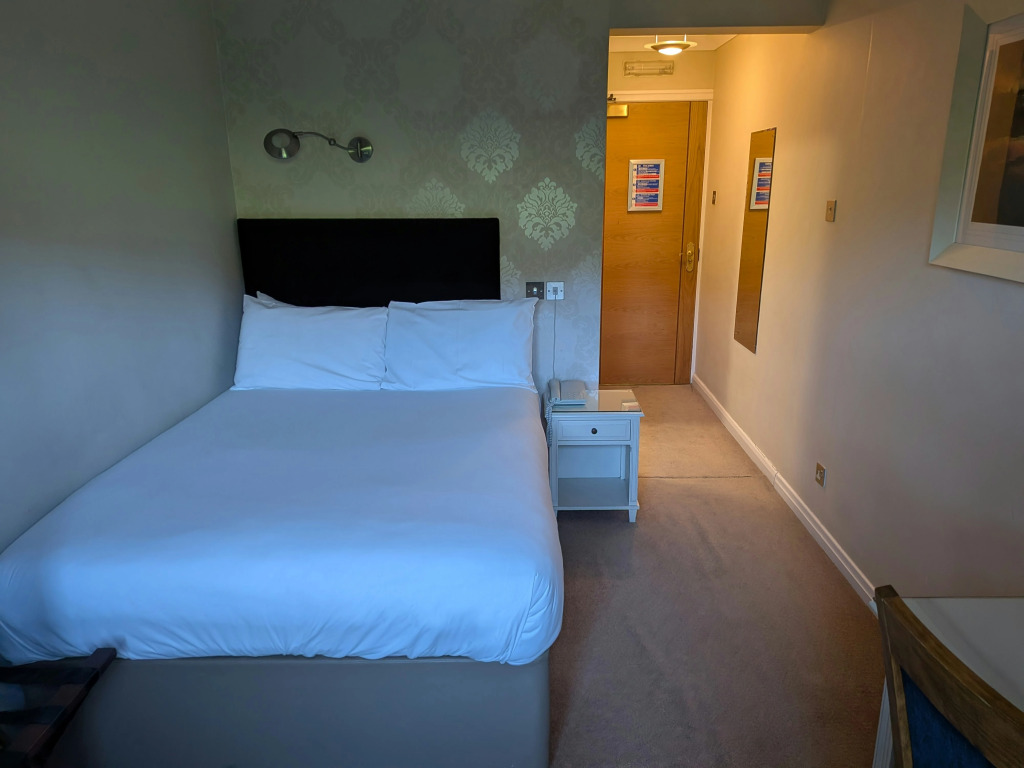 Red Hall Hotel