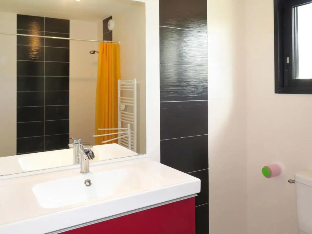 Holiday Home LIroise by Interhome