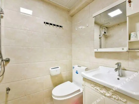 Chenxi Apartment Hotel