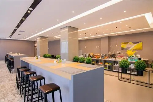 Home Inn Business Trip Gold Shanghai North Bund Dalian Road Metro Station