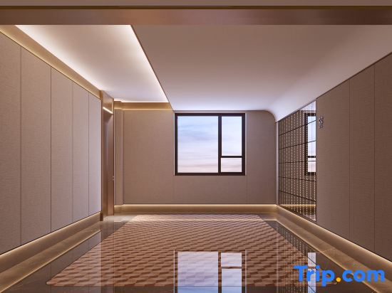 Qiwuyunshang Hotel (Chaohu High-Speed Rail East Station Yuemei Plaza)