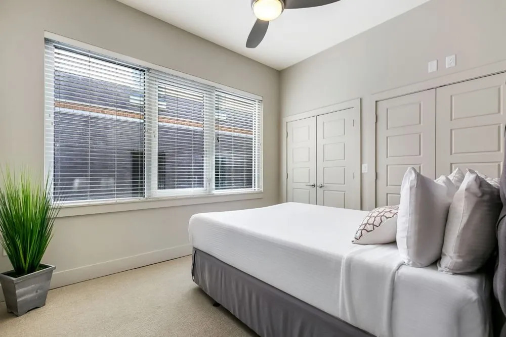 Upscale Condos and Penthouses Close to Canal and Bourbon St