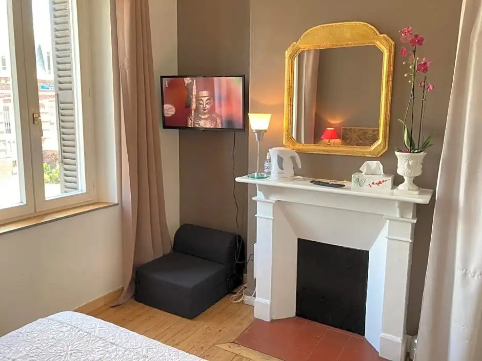 La Chambre Claire